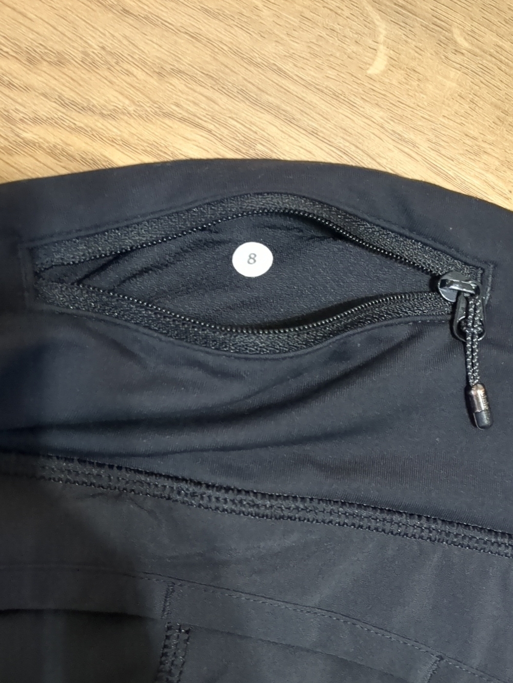 Lululemon Athletica shorts black pocket Size 8 - Picture 9 of 9